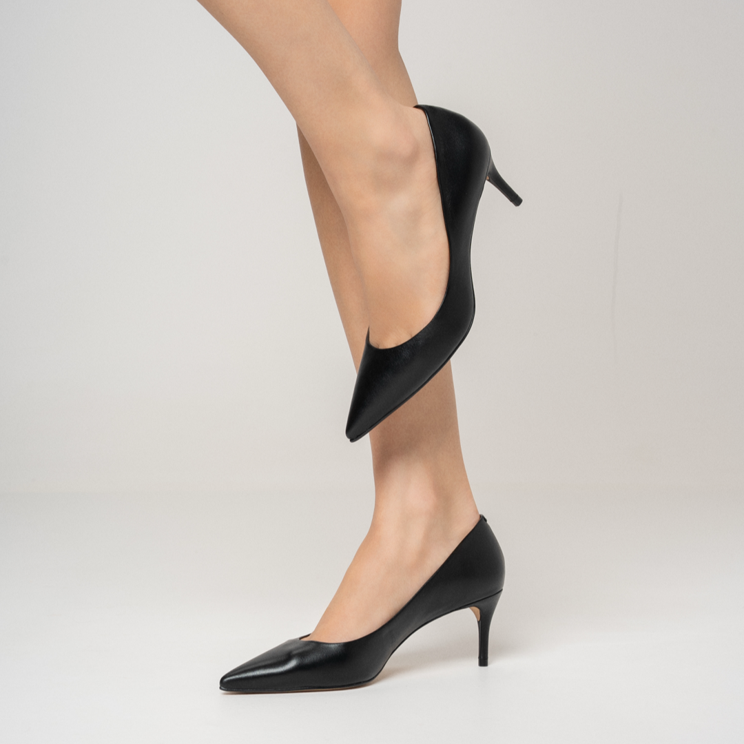 Calzado para mujer hecho en cuero