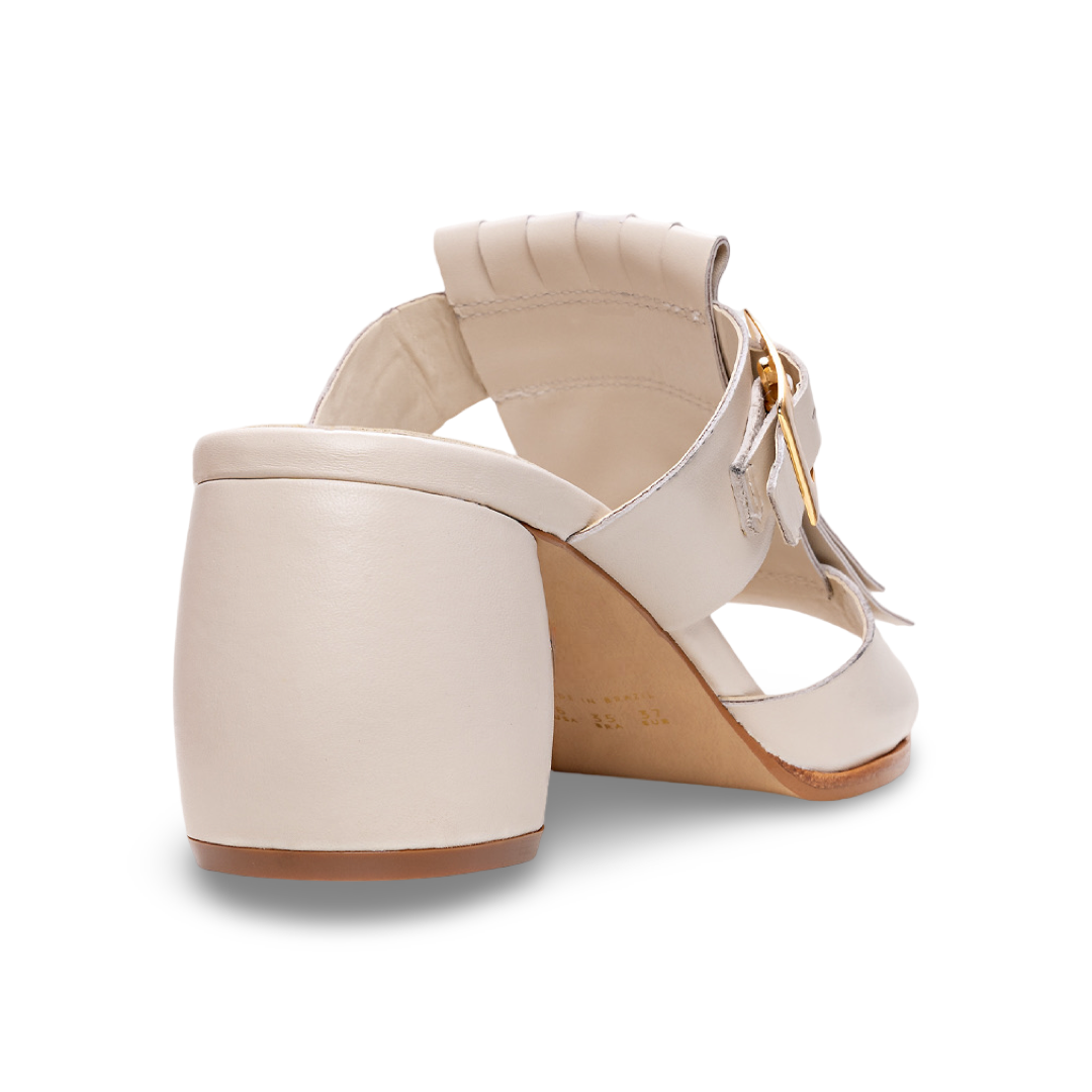 Calzado para mujer hecho en cuero