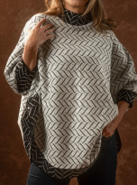 PONCHO AGUSTINA HUESO 1