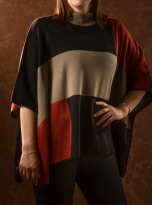 PONCHO OMEGA TERRACOTA NEGRO 1