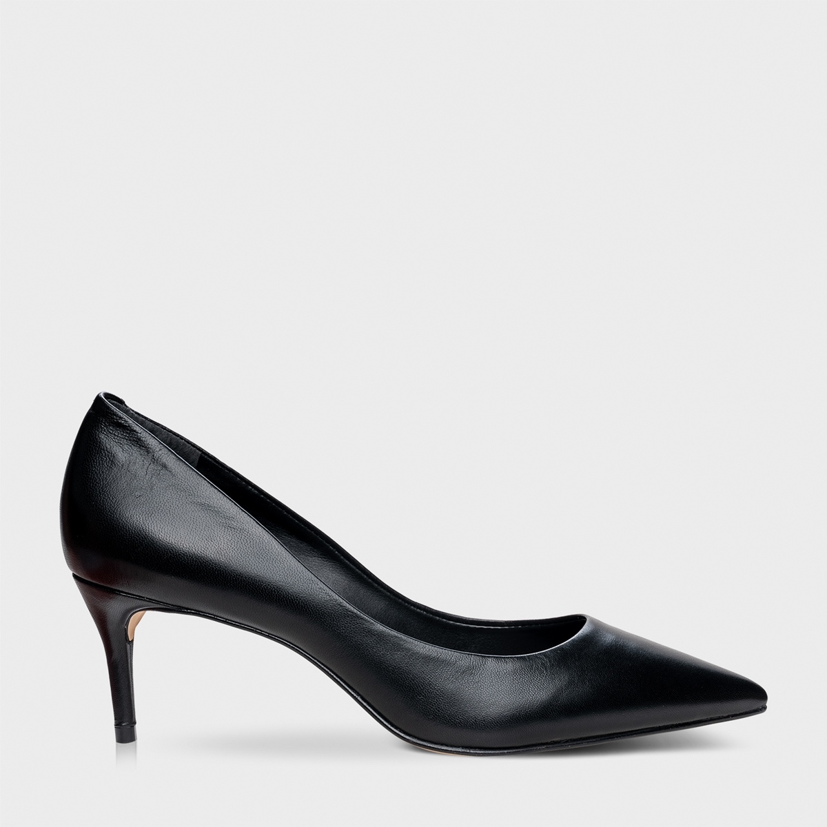 439012-NEGRO-1