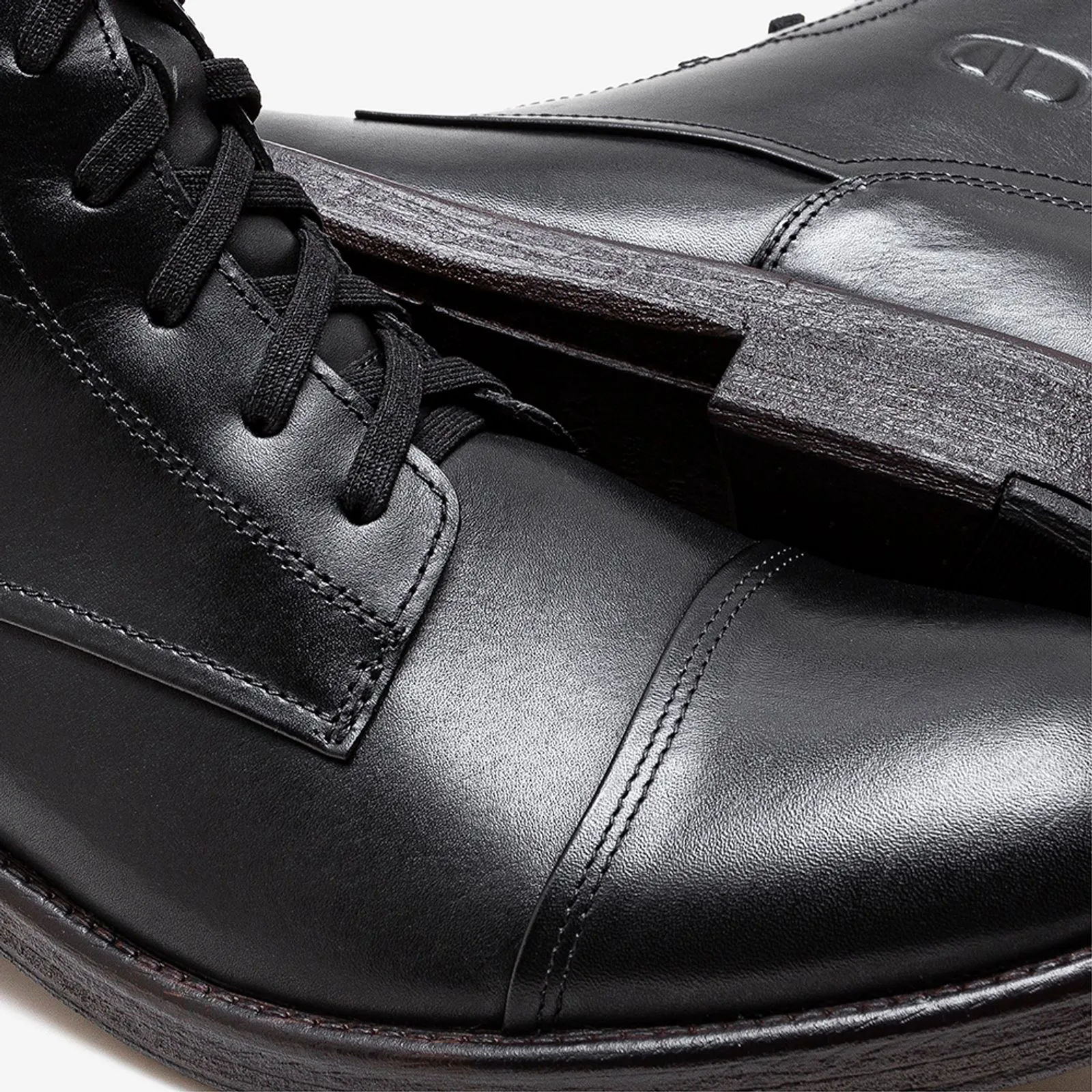 626102-NEGRO-3