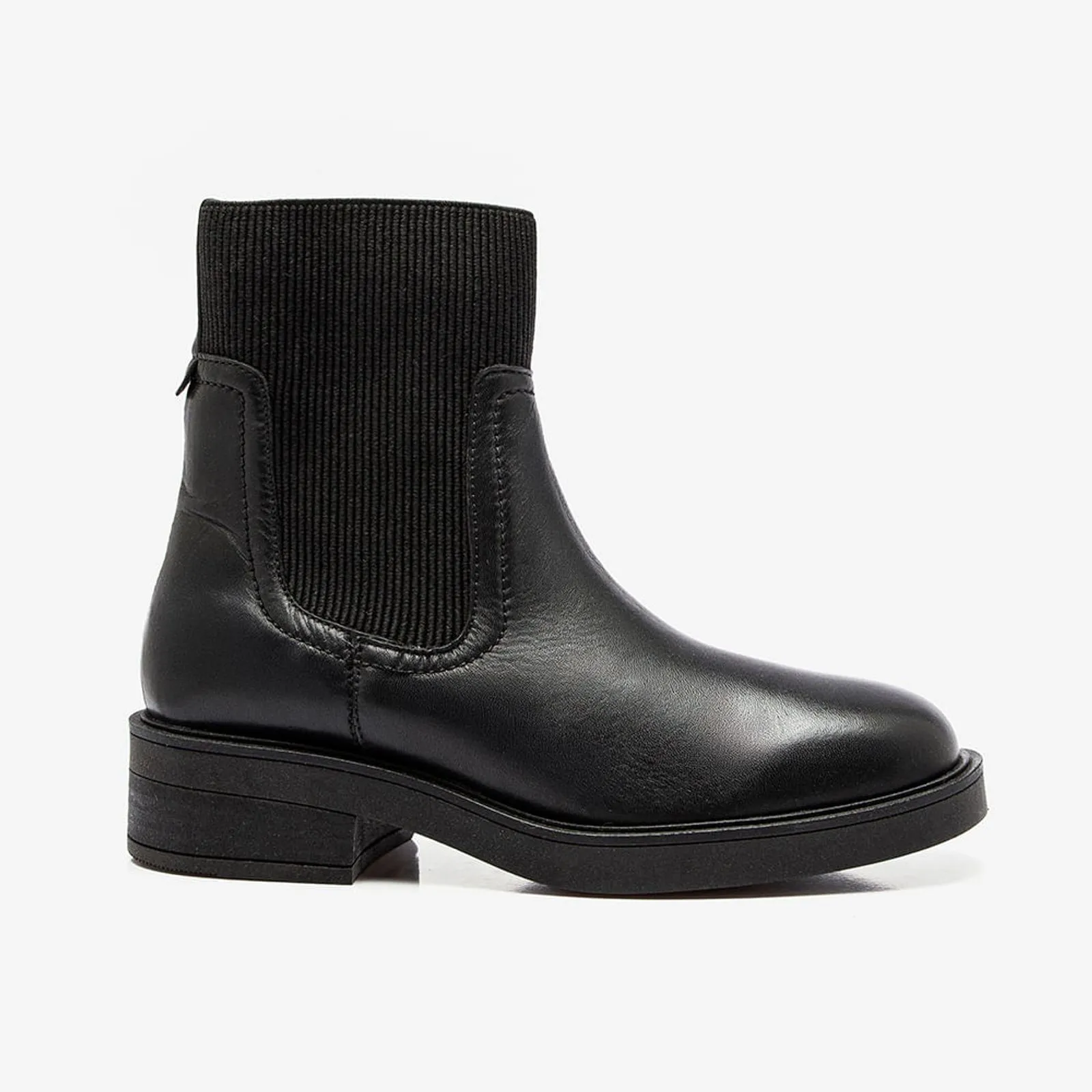 D690102-NEGRO-1