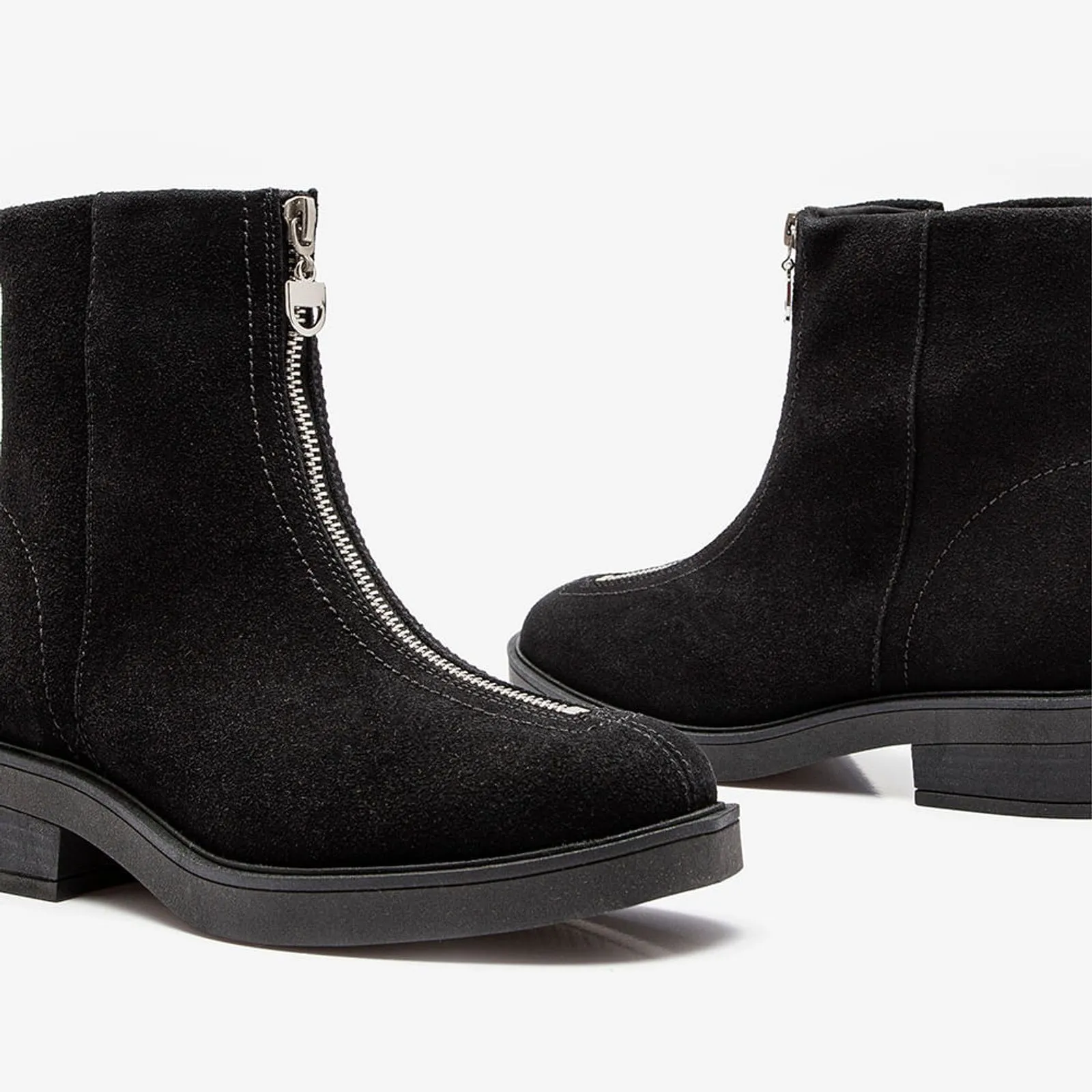 D690103-NEGRO-4
