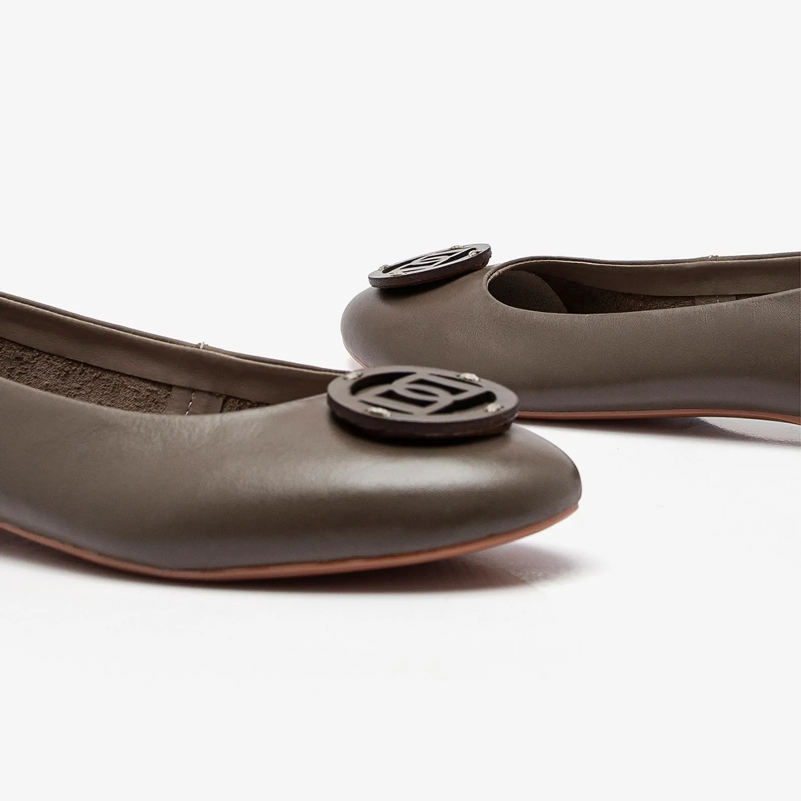 D695107-TAUPE-4