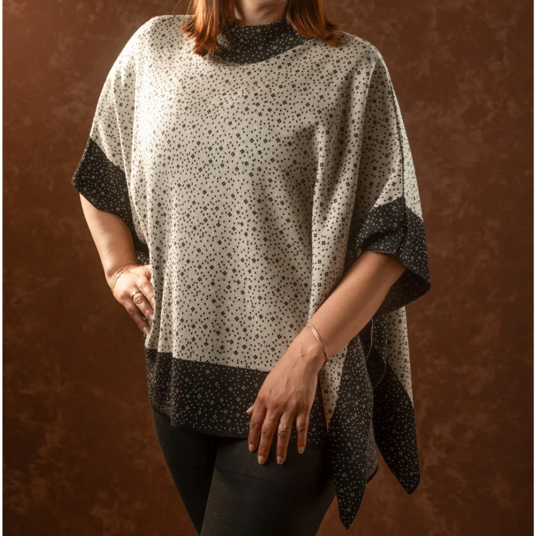 PONCHO-DALILA-HABANO-NEGRO-1