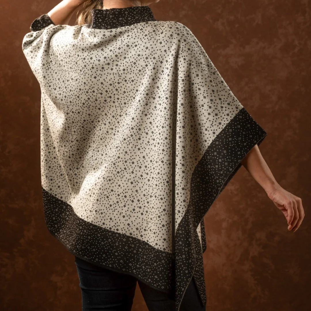 PONCHO-DALILA-HABANO-NEGRO-2