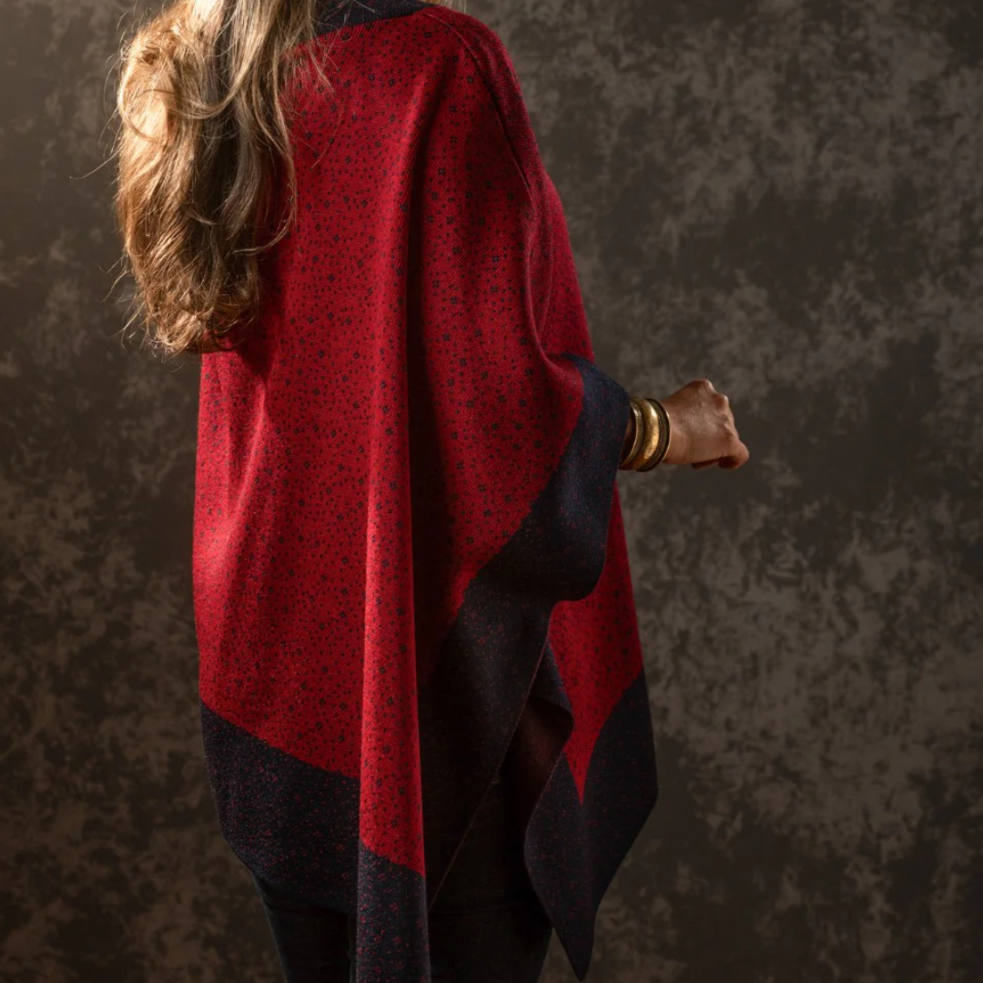 PONCHO-DALILA-ROJO-AZUL-2