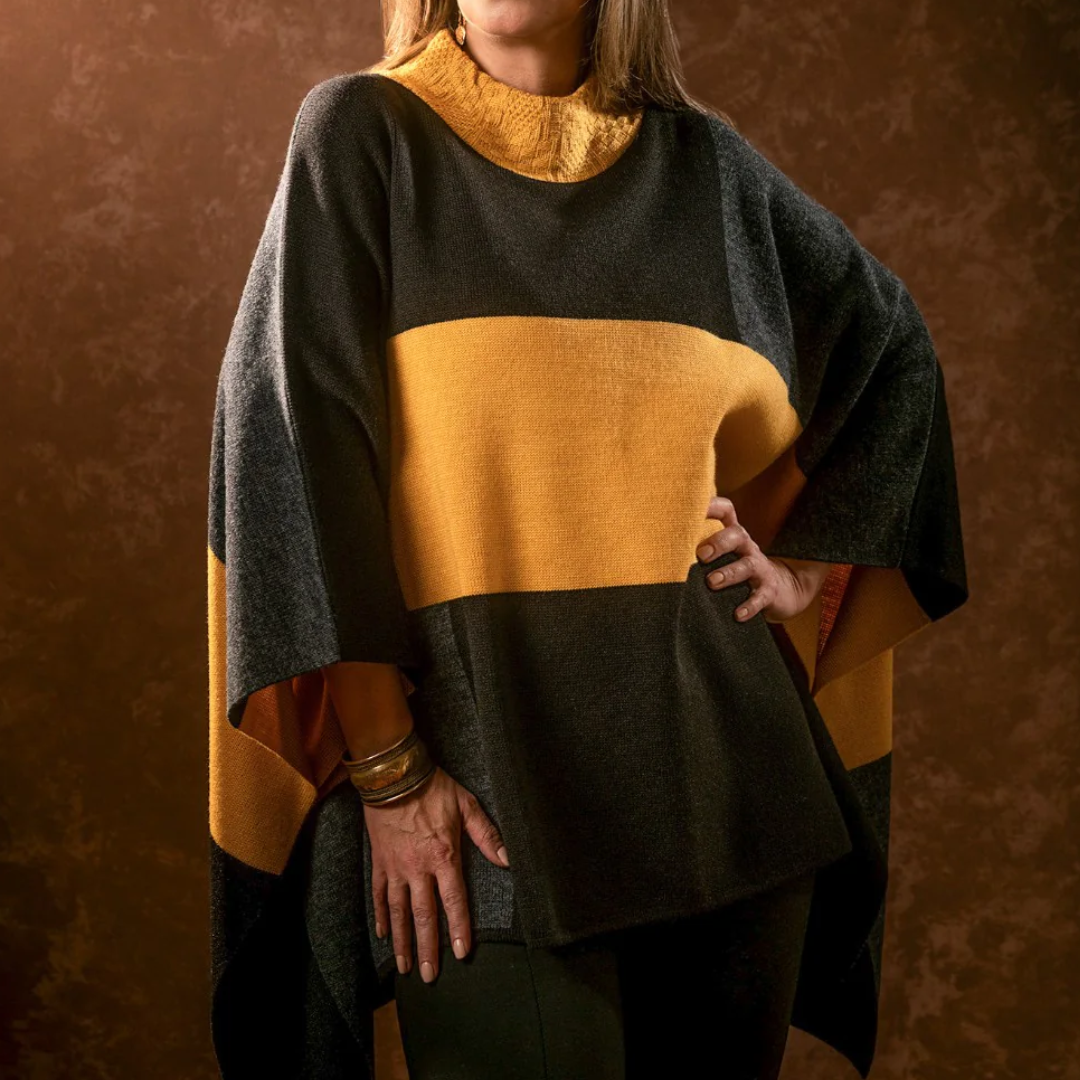 PONCHO-OMEGA-GRIS-NEGRO-2