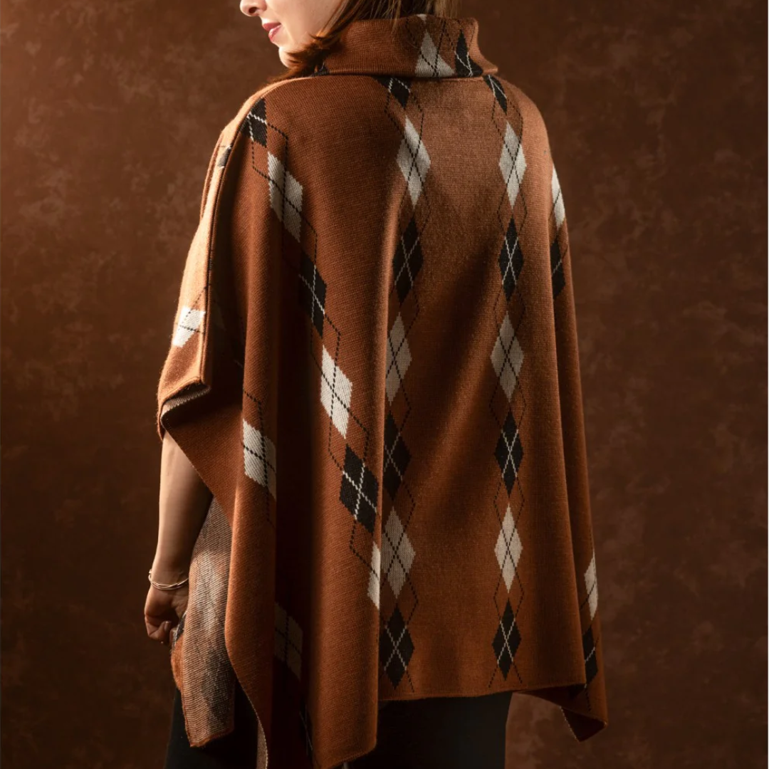 PONCHO-ROMBOS-MIEL-HABANO-2