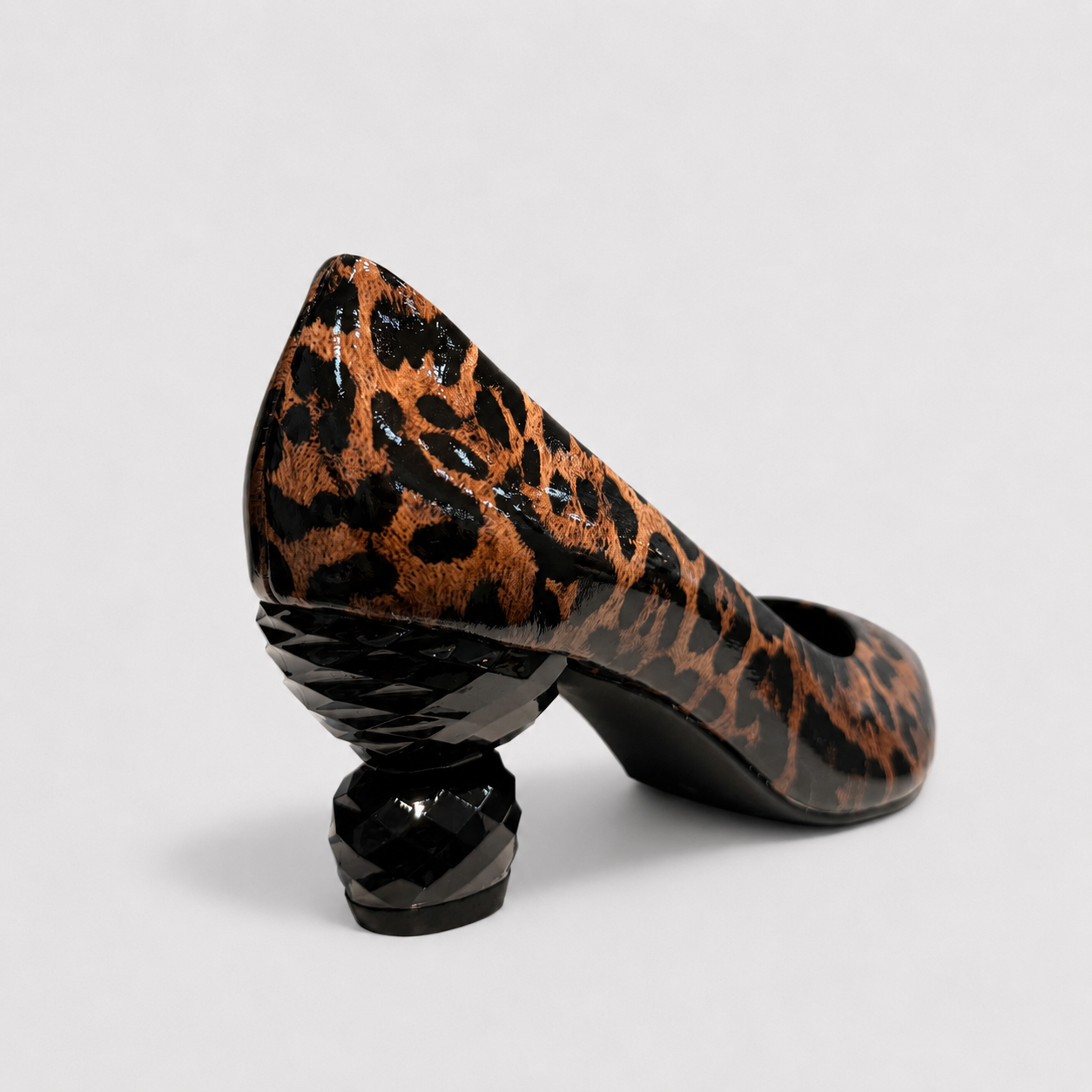 S11546 768 WALNUT 2