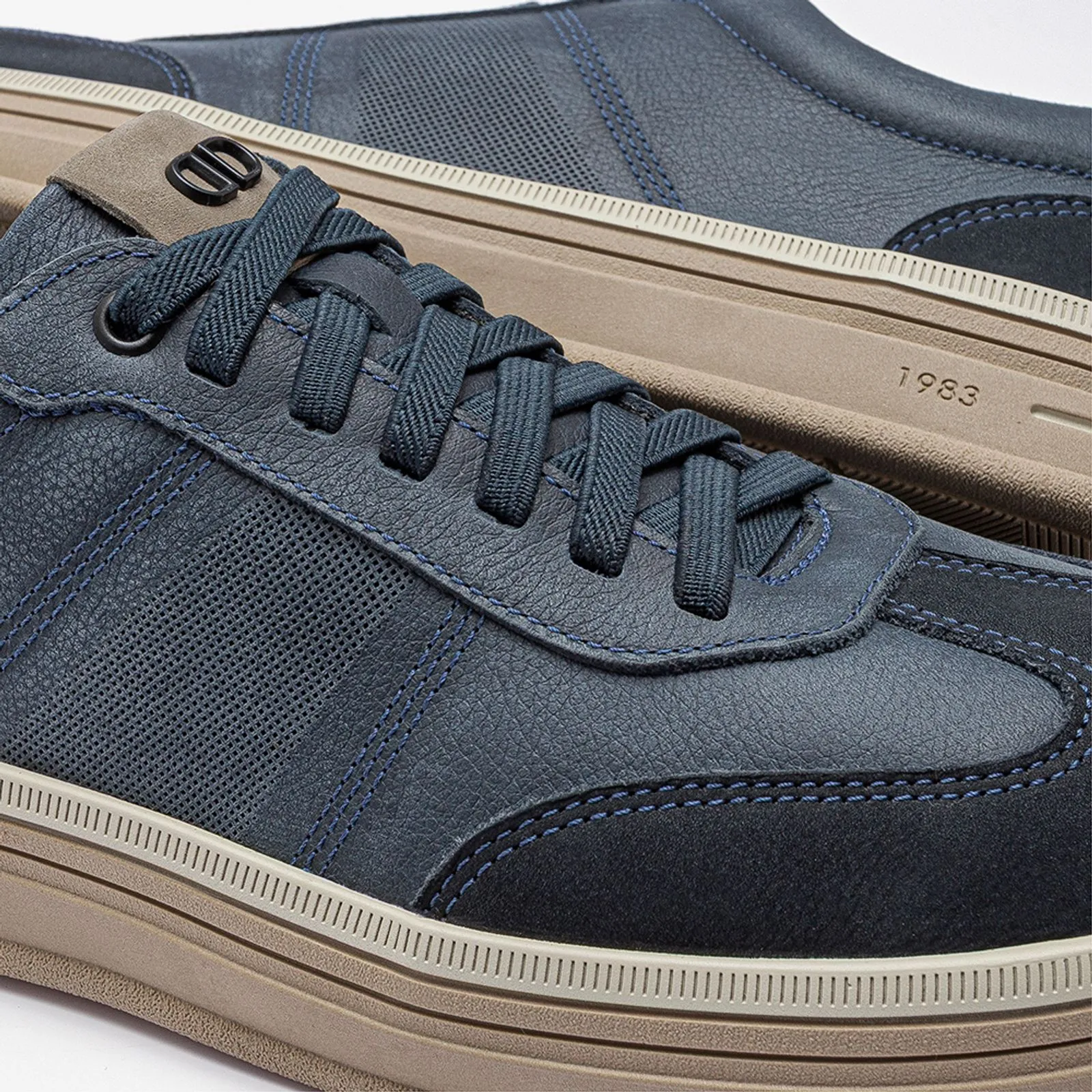 703201 NAVY 3